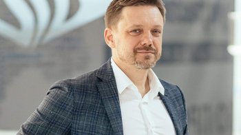 Голова правління "Укрексімбанку" склав повноваження після скандалу з нападом на журналістів