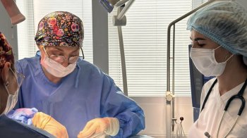 У Львові прооперували немовял з рідкісною пухлиною вагою 420 г