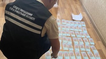 75 тисяч гривень, щоб вступити на бюджет: правоохоронці затримали директора коледжу на Львівщині, який взяв хабар