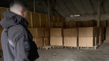 Правоохоронці знайшли на Львівщині склад з пресованим тютюном на 5,2 млн грн