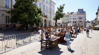 На площі Ринок у Львові 3 червня відкриється Фермерський ярмарок