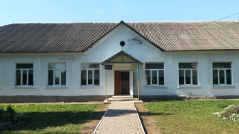 Суд оштрафував п’яного після Першого дзвоника вчителя з Львівщини