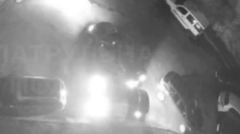 У Львові пʼяний водій BMW врізався у припарковане авто та втік