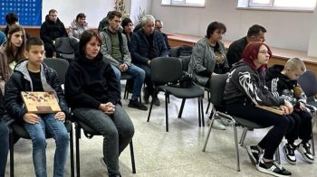 Рідні нагороджених бійців