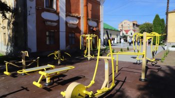 У центрі Самбора відкрили сучасний культурно-спортивний простір