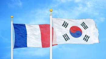 Франція й Корея нададуть Україні гранти та кредити на понад 2 млрд доларів для відновлення