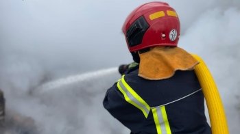 Вогонь міг перекинутися на будівлі поруч: на Львівщині згорів цегляний житловий будинок