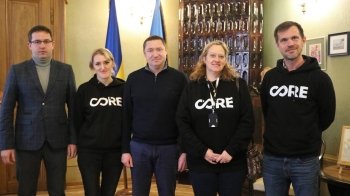 Львівщина отримає від благодійної організації Шона Пенна понад мільйон доларів: як розподілять кошти