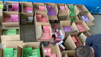 Мешканця Львівщині підозрюють в контрабанді електронних сигарет на 1,9 млн грн