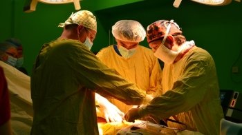 Львівські лікарі за добу пересадили нирки двом пацієнтам