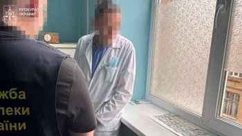 Хірурга зі Львова судитимуть за хабар за продовження інвалідності