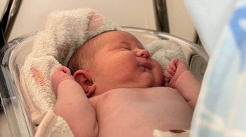 УЗД показував хлопчика: у Львові жінка народила дівчинку вагою 5 кг