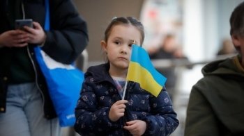 Понад 300 тисяч віз тимчасового захисту: у Чехії видають документи українським біженцям