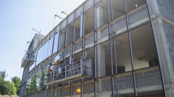 Школа на вул. Героїв Крут: будівництво триває активно і під пильним наглядом