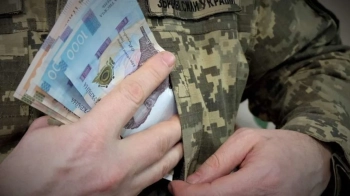 Двох військових зі Львівщини судили за схему з «бойовими» виплатами