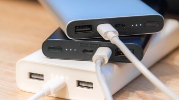 Пережити відключення світла: як обрати якісний Powerbank