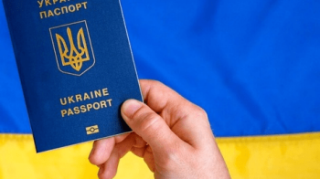 Державна міграційна служба повідомила, скільки закордонних паспортів оформили українцям за серпень