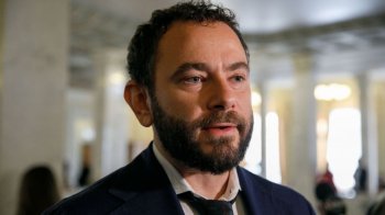 У нардепа Дубінського проводять обшуки: парламентаря підозрюють у підробці документів для виїзду за кордон