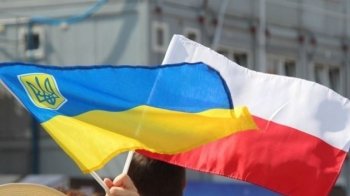 Поляки не будуть звільняти українців, які покинули роботу і пішли на фронт