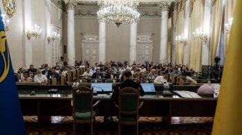 Як депутати Львівської облради пояснюють, хто і чому не в ЗСУ