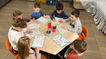 «Це не про вміння читати на швидкість чи знати таблицю множення. Це про готовність навчатися» Як підготувати дитину до школи?