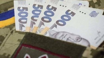 В Україні планують поновити виплати визволеним з полону та тим, хто ще у полоні