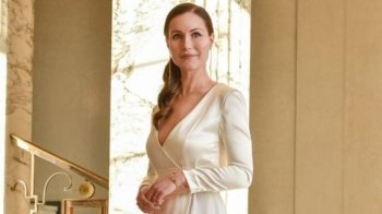 Прем’єр-міністерка Фінляндії здала тест на наркотики після того, як в мережу потрапило відео із її запальними танцями