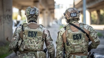 СБУ затримала двох чоловіків, які причетні до вибуху біля ТЦК в Миколаєві