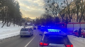 У Львові через пожежу в багатоповерхівці на пів години перекривали рух вулицею Сахарова