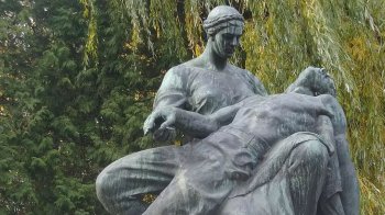 У Львові з Пагорба слави заберуть скульптури радянської доби