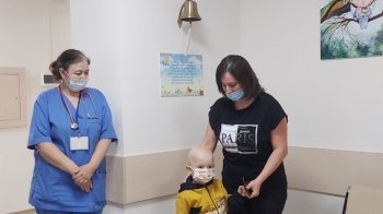 У Львові вилікували 5-річного хлопчика, який хворів на лейкемію