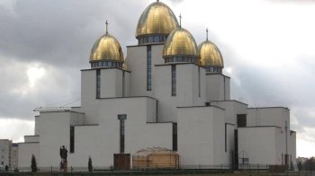 Поліція встановлює причетних до підпалу церкви у Львові