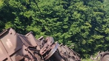 Біля Львова зійшов з колії вантажний потяг, кілька рейсів затримуються