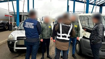 Фото затриманого мешканця Львівщини, який пропонував хабаря прикордоннику