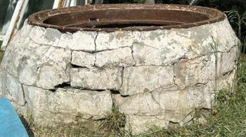 У Львові в каналізаційній мережі лікарні знайшли тіло електрика, який помер за загадкових обставин