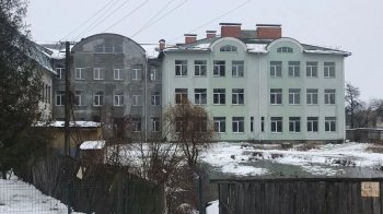 На Львівщині відновлять ремонтні роботи у школі, яку не можуть побудувати більш як 10 років