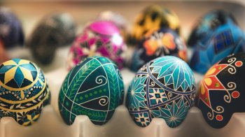 Як видути яйце для писанки до Великодня: покрокова інструкція