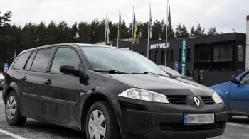 автомобіль