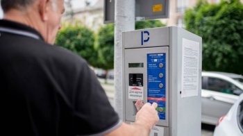 У Львові вимкнули паркомати на паркувальних майданчиках: як можна розрахуватись за паркування