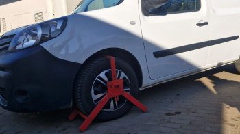 Був у міжнародному розшуку: у Шегинях прикордонники виявили вкрадений Renault