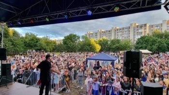 Зібрали понад 100 тисяч гривень: у Львові провели фестиваль-ярмарок, щоб купити автомобіль для захисників