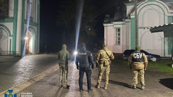 СБУ зранку працює у храмах та монастирях УПЦ (МП) у трьох областях України