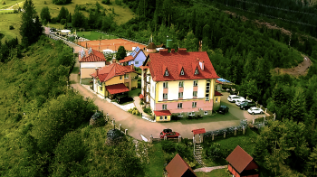 В готелі у Славському отруїлися 12 дітей