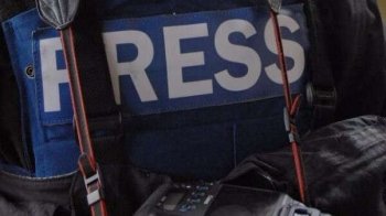 росія хоче залучити іноземні ЗМІ для створення фейків про Маріуполь і його захисників