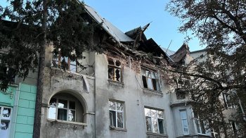 Польща готова допомогти відновити історичні будинки у Львові після російської атаки