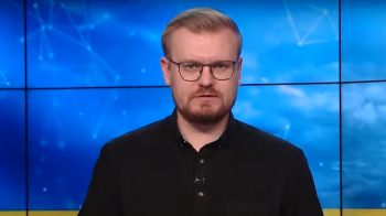 Ведучий 24 каналу Олексій Печій втік за кордон, скориставшись акредитацією журналіста