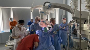 Видалили 5-сантиметрову пухлину із мозку: у Львові провели унікальну операцію