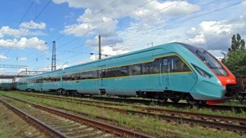 Потяг Львів