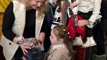 500 дітей Самбірщини отримали подарунки до Дня Святого Миколая від благодійників