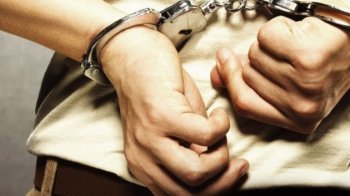 У Луцьку 72-річний наставник розбещував неповнолітніх дівчаток